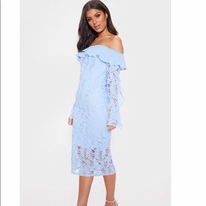 Midi lace dress